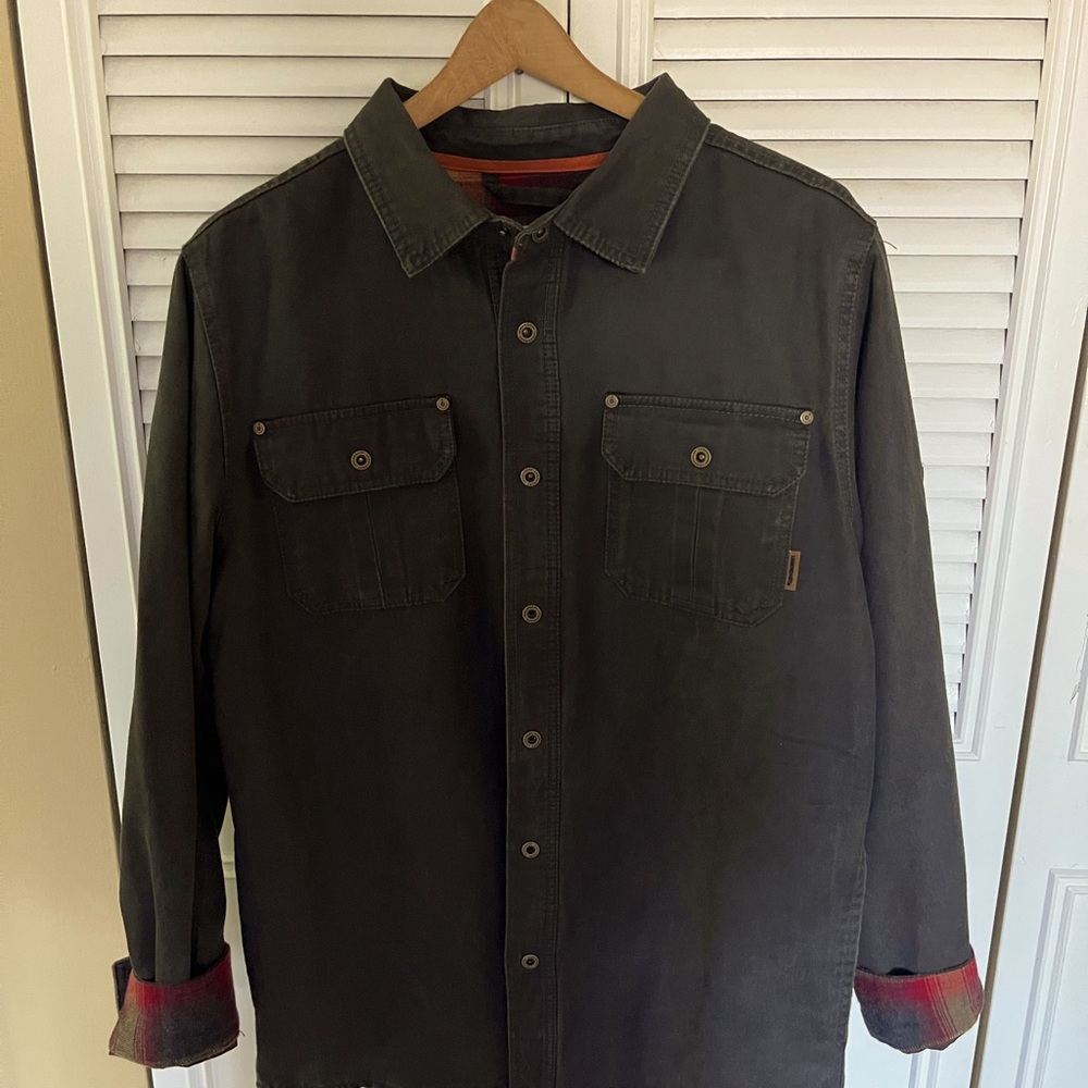 Legendary Whitetails jacket Large Mens